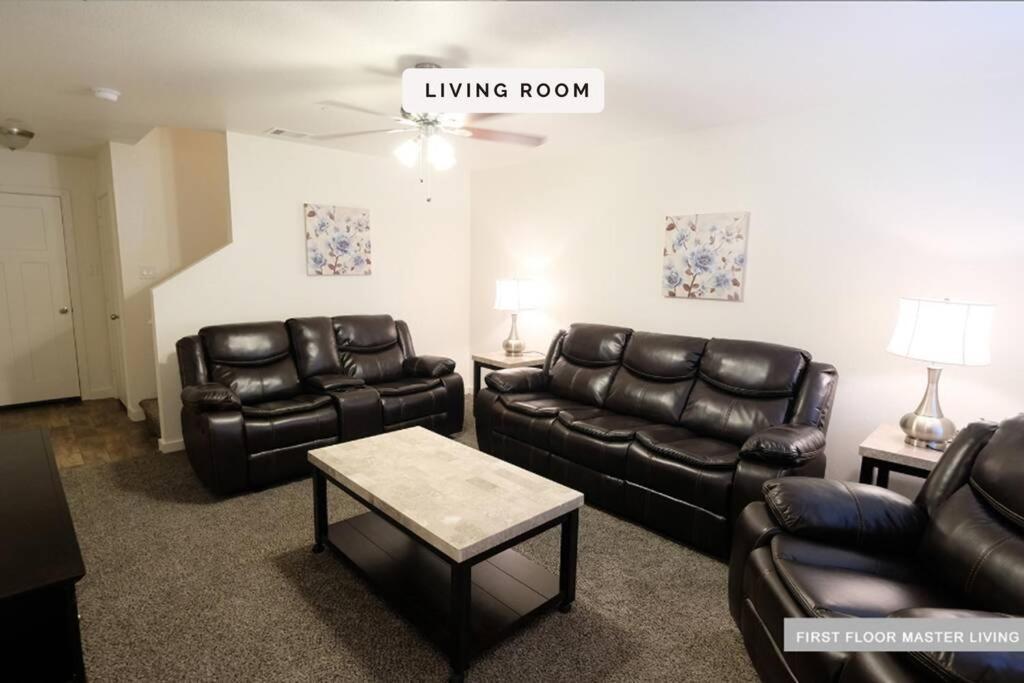 3 Story, 3 Bdrm, 4 Beds, 2 Bath, North Houston, Iah - 10b Tatil Evi Houston