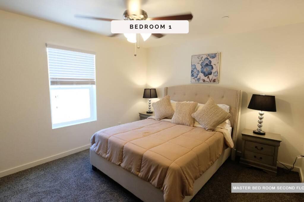 Tatil Evi 3 Story, 3 Bdrm, 4 Beds, 2 Bath, North Houston, Iah - 10b Houston